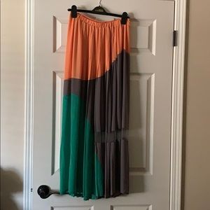 Tri-colored strapless maxi dress